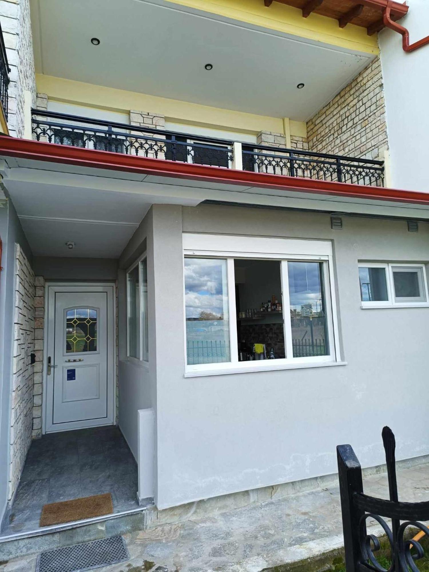 Polys Apartment And Paraskevi Studio With View Ptolemaida Exterior foto